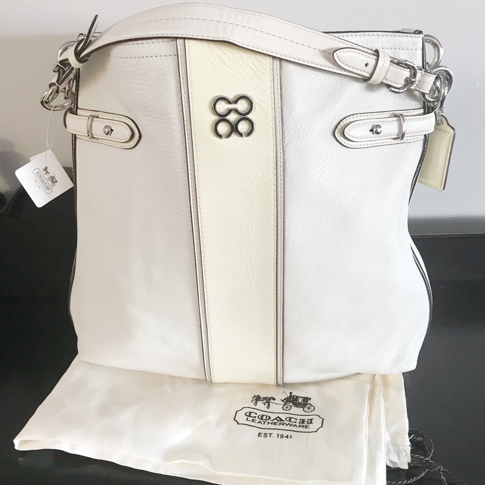 Coach Colette Leather Hobo in Chalk- NWT